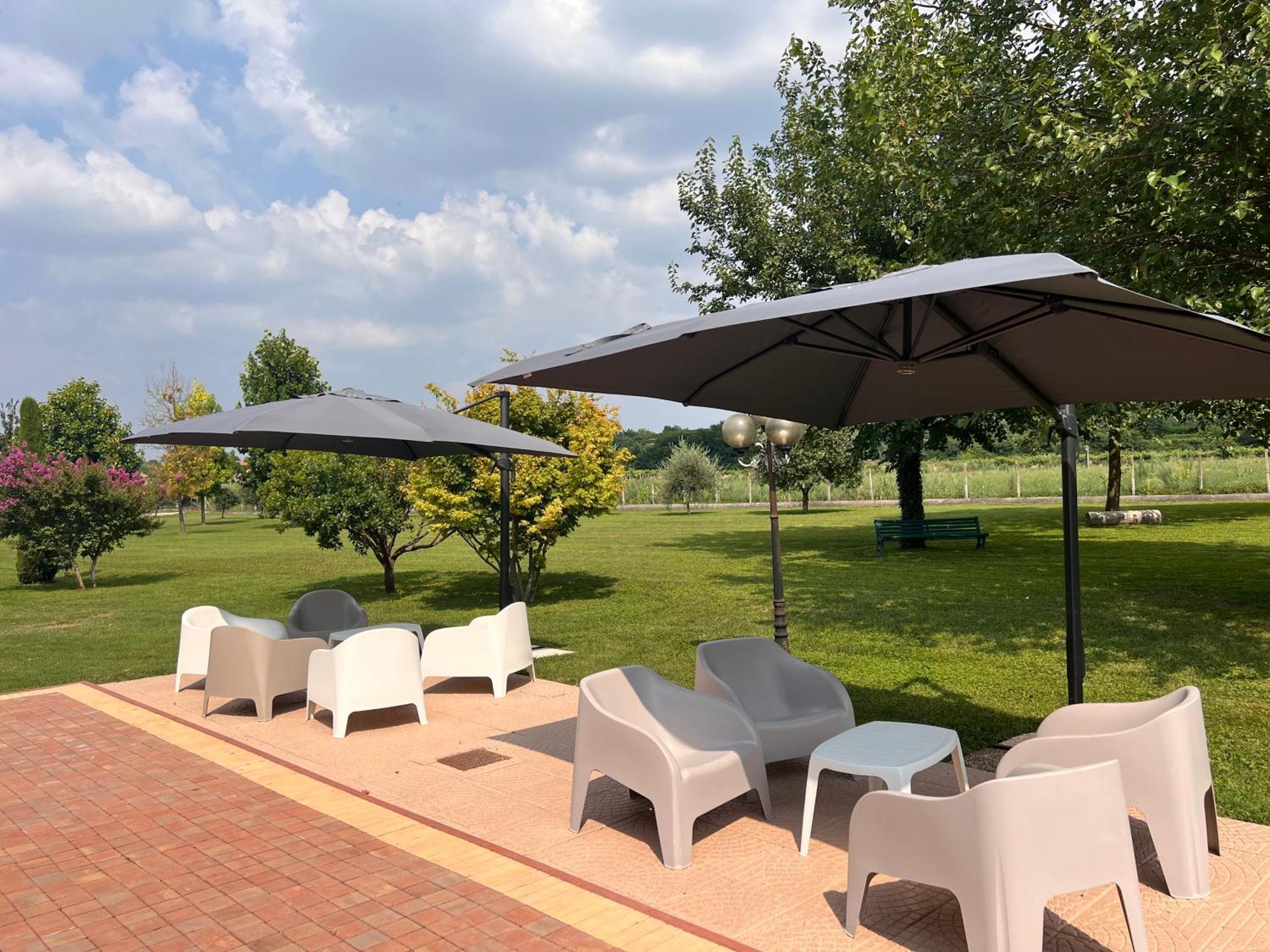 Appartamento "Casa Vacanze Corte Ara Decima" Sona Kültér fotó