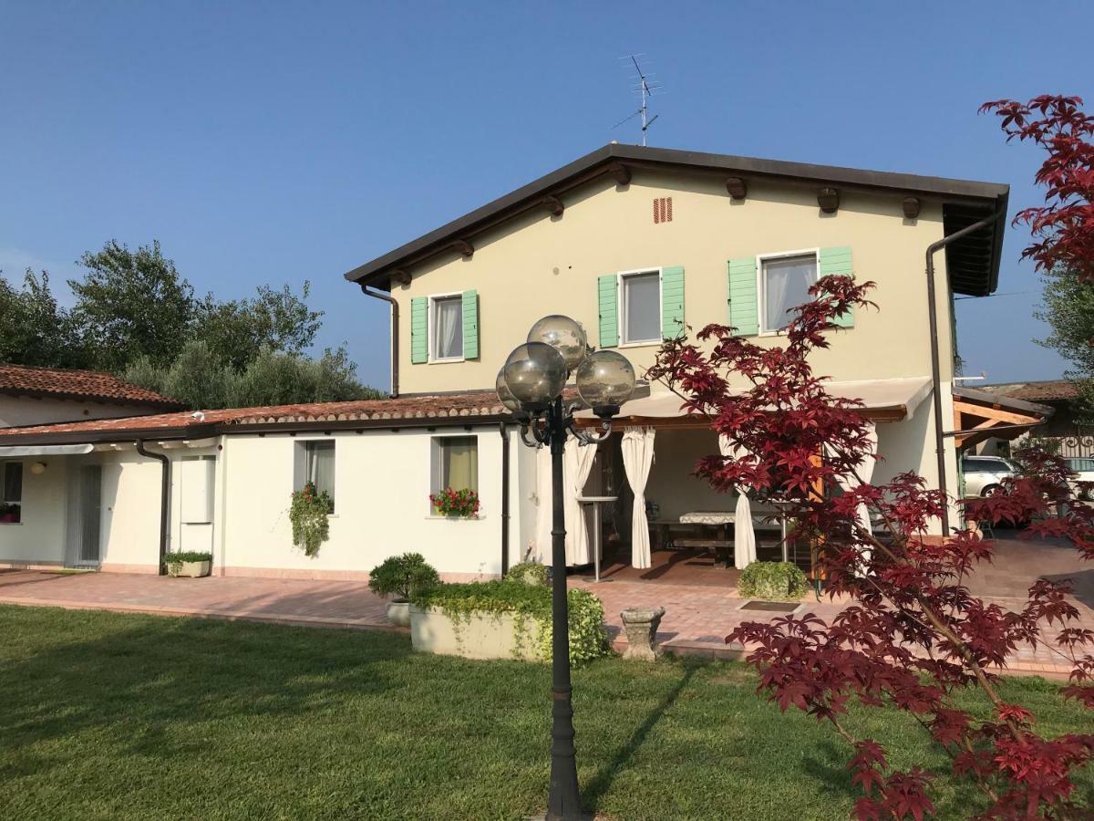 Appartamento "Casa Vacanze Corte Ara Decima" Sona Kültér fotó