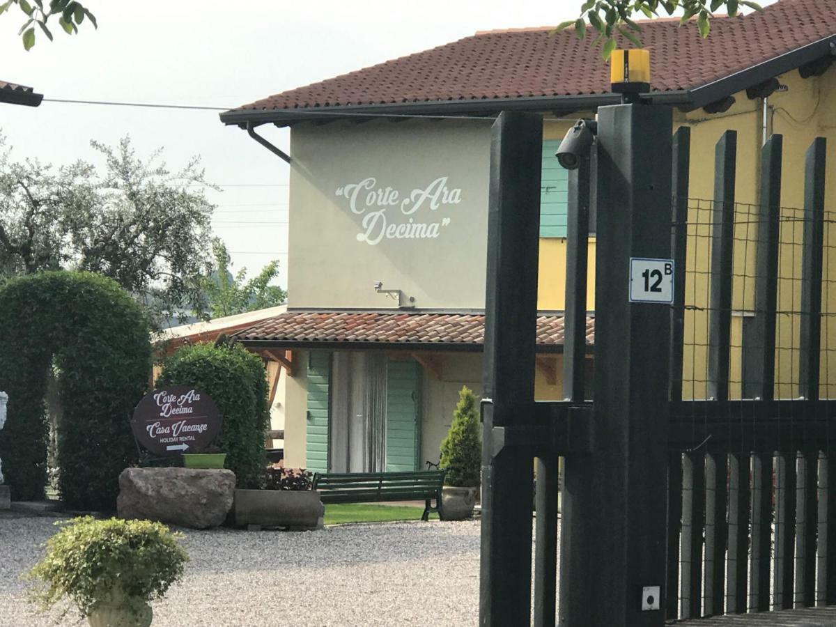 Appartamento "Casa Vacanze Corte Ara Decima" Sona Kültér fotó